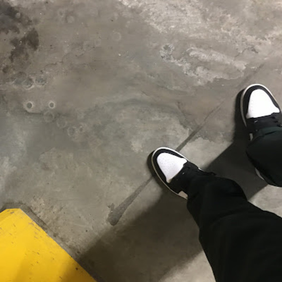 Meet your Posher, Éliott - Picture 1 of 1